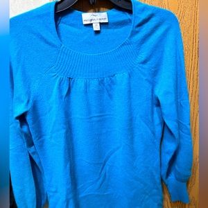 Cashmere pullover sweater sz. XS